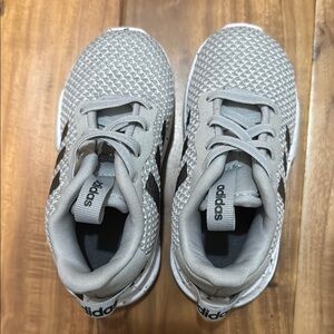 Adidas Kids Gray and Black Sneakers — Toddler Size 6